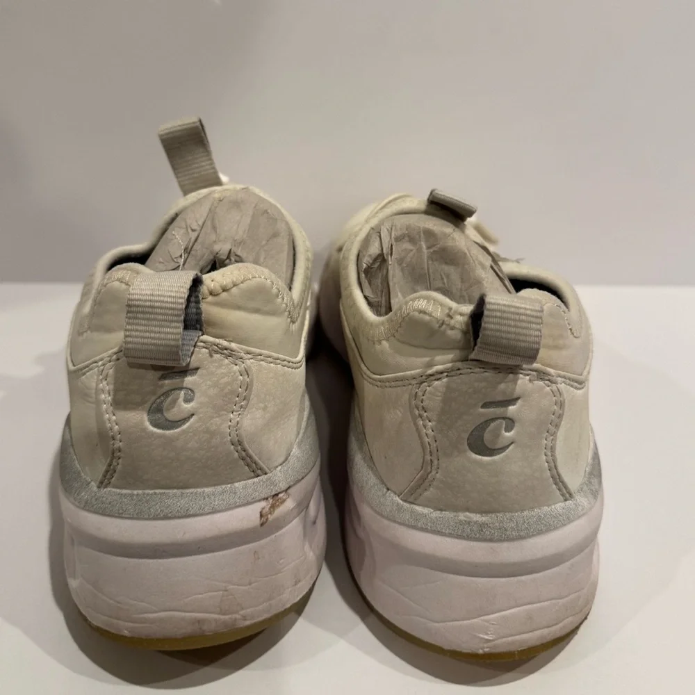 Nursing‎ shoes Women's Classic white Clove size 8